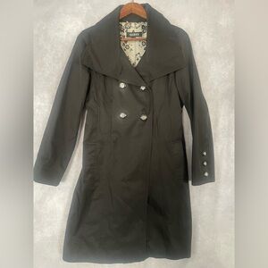 GUESS Women's Elegant Black Trench Coat